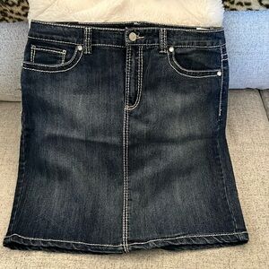 NWT Nine West crystal accent denim skirt, size 12